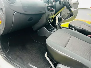 2021 Nissan NP200 1.6 A/C – PRICED TO GO