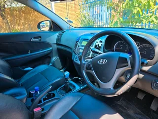 2011 Hyundai i30