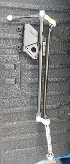 Nissan np200 wiper mechanisms