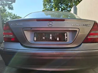 MERCEDES W203 COMPLETE BODY