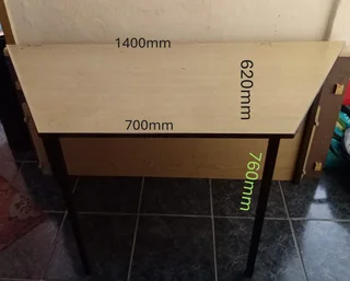 Trapezoid table