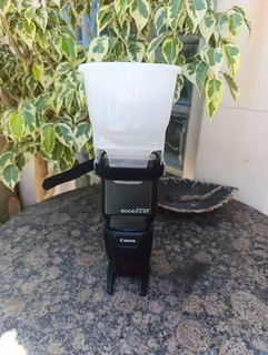Canon Flash 600ex Mark 2