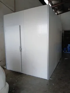 Freezer Room 3,6 x 2,4 x 2,8m