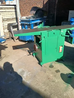 Planer/Thicknesser for woodworking