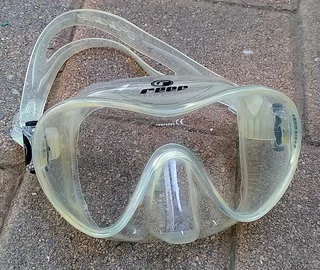 Diving mask
