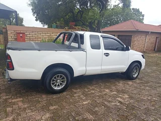 2011 Toyota Hilux Extended Cab