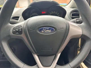 2010 Ford Fiesta 1.6 Ambiente Very Neat