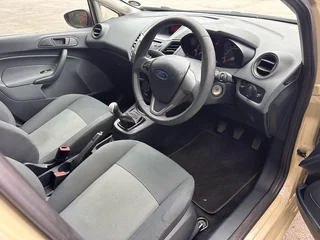 2010 Ford Fiesta 1.6 Ambiente Very Neat