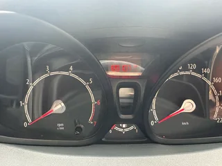 2010 Ford Fiesta 1.6 Ambiente Very Neat