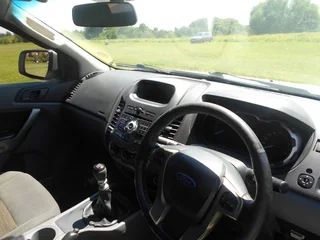 2015 Ford Ranger Club Cab 3.2 Diesel Engine R 125000.00