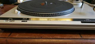 Technics SL.b20 turntable