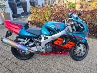 2001 Honda CBR
