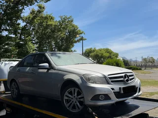 2012 Mercedes Benz W204 C200 breaking for spares