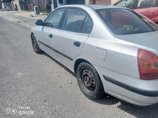 2001 Hyundai Elantra Sedan