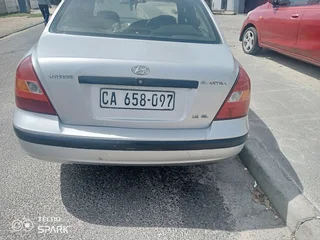 2001 Hyundai Elantra Sedan