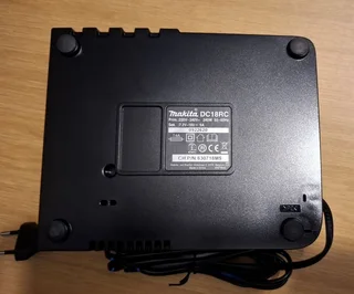 Makita Lithium Ion Battery Charger