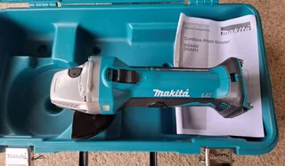 Makita DGA452ZK 18v Cordless Angle Grinder