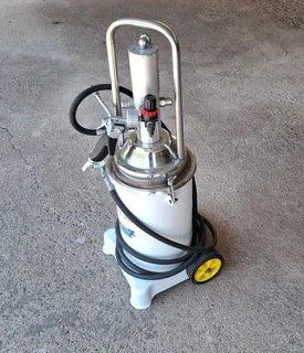 Pneumatic Grease Pump