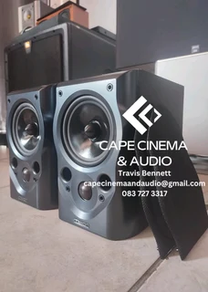 Mission MV-2 bookshelf speakers in immaculate condition with quality sound output and bass perfect f