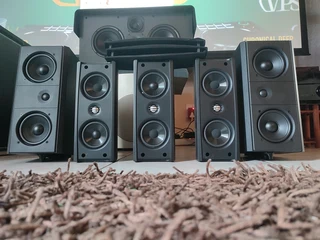 Polycom 5.0 speaker set with 4 ohms 150 watt RMS each with quality sound and bass output perfect for