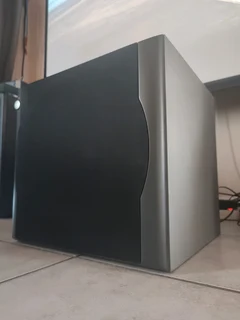 Jamo D-6SUB 15 inch 400 watt RMS 1200 watt peak active subwoofer with house shaking deep bass.This s