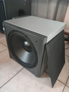 Jamo D-6SUB 15 inch 400 watt RMS 1200 watt peak active subwoofer with house shaking deep bass.This s