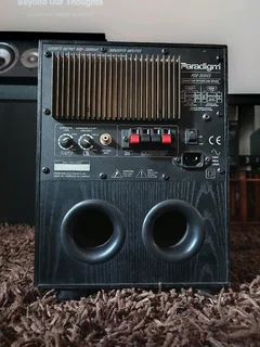 Paradigm PDR-8 v2 in excellent condition with outstanding bass output perfect for movies and music s