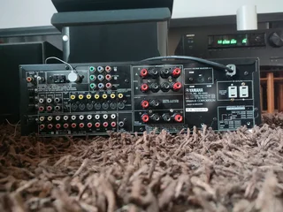 Yamaha RX-V620 surround 5.1 amplifier with remote in immaculate condition with quality sound output