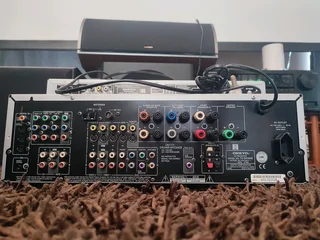 Onkyo TX-SR504E 7.1 surround sound amplifier with Onkyo DVD player with HDMI in excellent condition