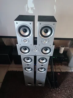 Polk Audio Monitor series 5.0 surround sound speaker set perfect for movies and music applications w