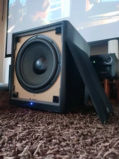 Onkyo SKW-938 active 12 inch deep bass 130 watt RMS 450 watt peak monster in immaculate condition.Th