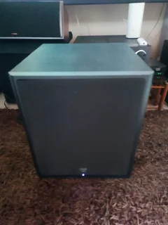 Onkyo SKW-938 active 12 inch deep bass 130 watt RMS 450 watt peak monster in immaculate condition.Th