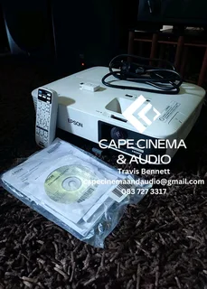 Epson EB-2245U projector 1920*1200 4200 lumens 16:10 Hi-Definition multi media projector in immacula