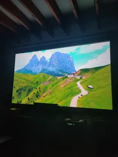 Epson EB-2245U projector 1920*1200 4200 lumens 16:10 Hi-Definition multi media projector in immacula