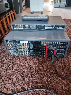 Nad T753 surround sound 6.1 amplifier with Nad T514 DVD player and remote in immaculate condition pe