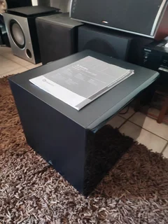 Boston ASW250 10 inch downfiring 250 watt active subwoofer in excellent condition with high-end bass