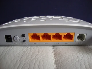 ADSL MODEM ROUTER