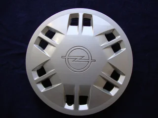 Opel 13" - Genuine Wheel Cap ( 1 X Only ).