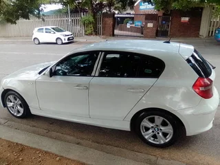 2011 BMW 1 Series Hatchback