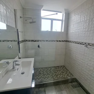 Upmarket apartment in Umhlanga Rocks