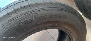 3 Tryes for sale 215/70/16