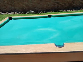Pool Tabke &amp; Acessories