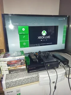 XBOX 360 &amp; Samsung 32 inch TV