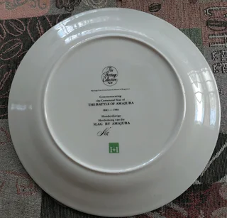 5 x The Heritage Collection Display Plates