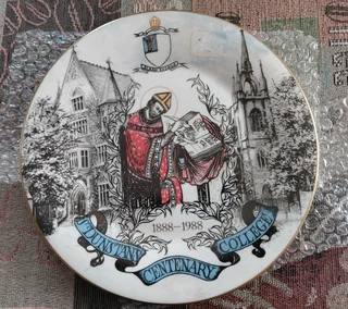 Antique Collector Display Plates