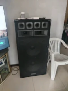 2x dual 15&#34; Dixon pa speakers.