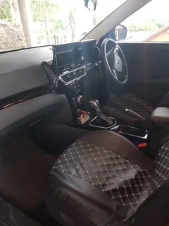 2025 Mahindra XUV300 SUV