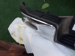 &#39;19 TOYOTA HILUX RAIDER GD6 2,8 OEM SPARES