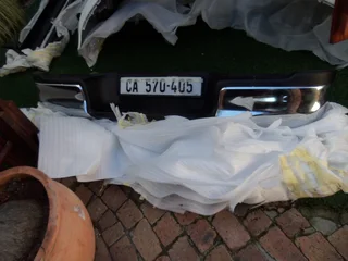 &#39;19 TOYOTA HILUX RAIDER GD6 2,8 OEM SPARES