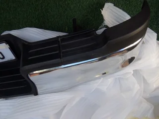 &#39;19 TOYOTA HILUX RAIDER GD6 2,8 OEM SPARES